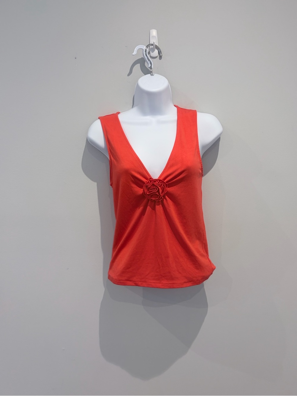 Wilfred Coral V-Neck Tank with Rosette Detail